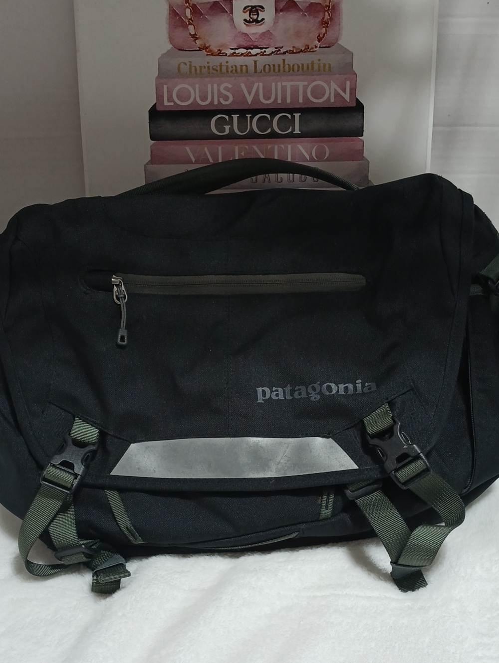 Patagonia Black Messenger Bag with Olive Straps Unisex